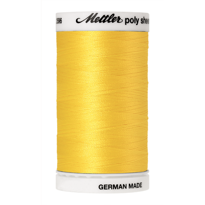 Amann Mettler Poly Sheen Yellow glänzt durch den trilobalen Fadenquerschnitt besonders schön. Zum Sticken, Quilten, Nähen. 800m Spule