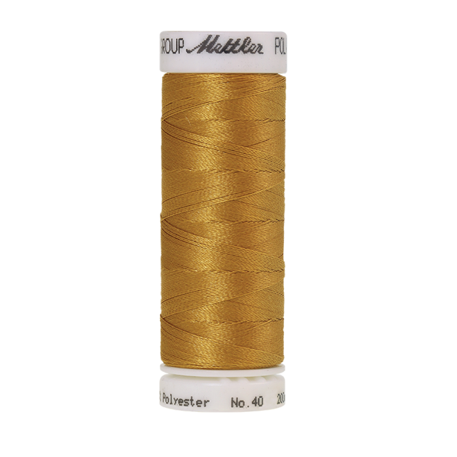 Amann Mettler Poly Sheen Antique glänzt durch den trilobalen Fadenquerschnitt besonders schön. Zum Sticken, Quilten, Nähen. 200m Spule