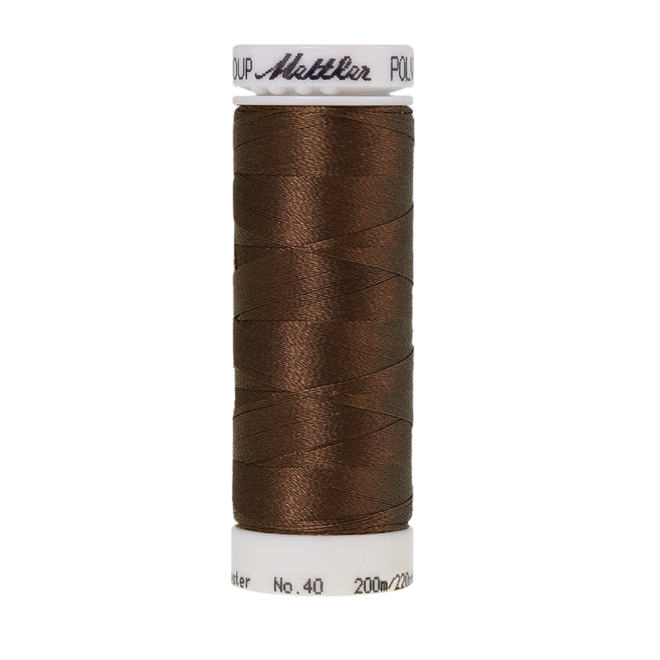 Amann Mettler Poly Sheen Bark glänzt durch den trilobalen Fadenquerschnitt besonders schön. Zum Sticken, Quilten, Nähen. 200m Spule