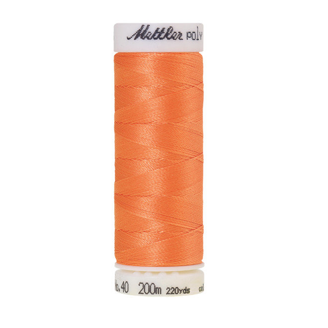 Amann Mettler Poly Sheen Salmon glänzt durch den trilobalen Fadenquerschnitt besonders schön. Zum Sticken, Quilten, Nähen. 200m Spule