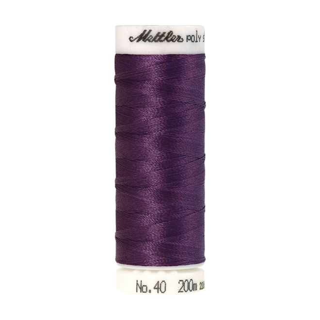 Amann Mettler Poly Sheen Easter Purple glänzt durch den trilobalen Fadenquerschnitt besonders schön. Zum Sticken, Quilten, Nähen. 200m Spule