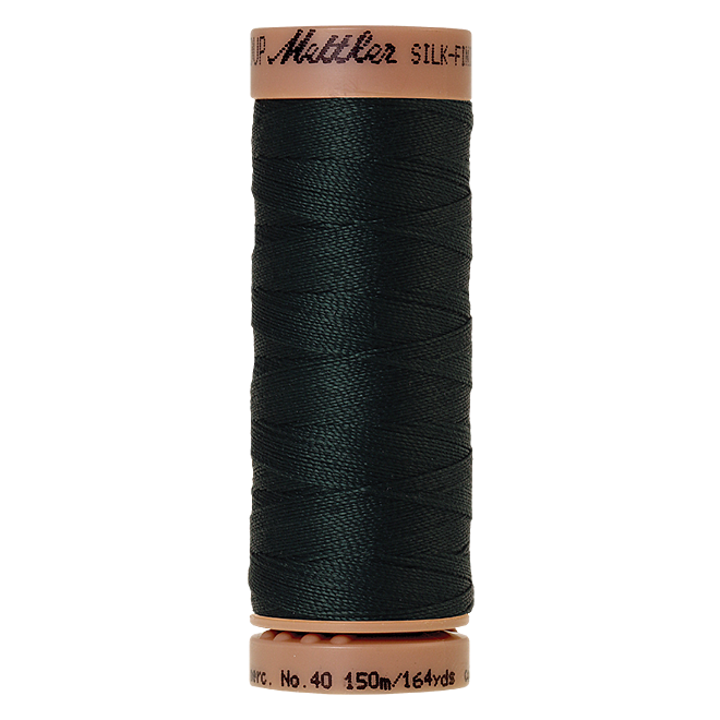 Silk-Finish Cotton 40, 150m - Spruce Forest: Reines Baumwollgarn aus 100% langstapliger, ägyptischer Baumwollte von Amann Mettler