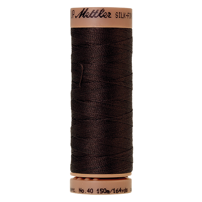 Silk-Finish Cotton 40, 150m - Very Dark Brown: Reines Baumwollgarn aus 100% langstapliger, ägyptischer Baumwollte von Amann Mettler