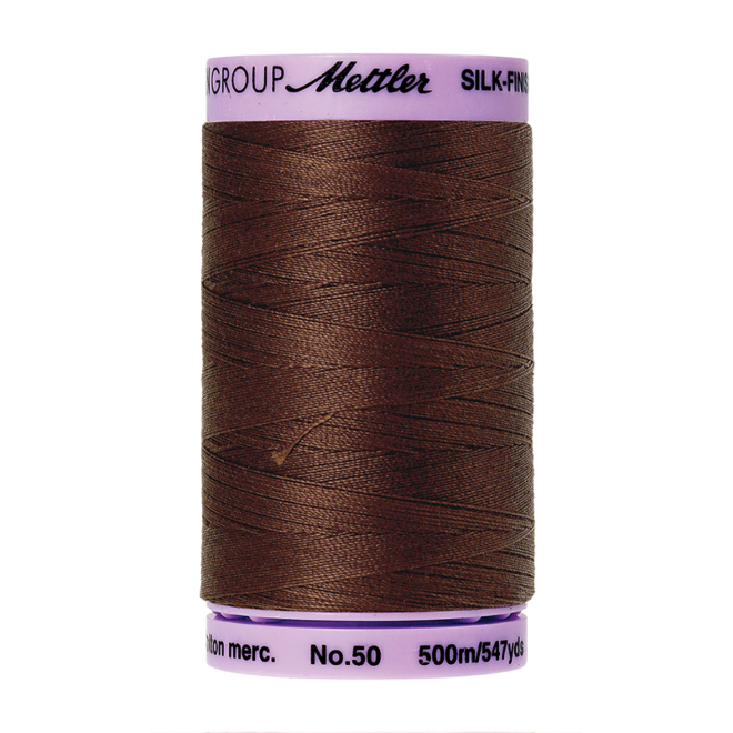 Silk-Finish Cotton 50, 500m - Friar Brown: Reines Baumwollgarn aus 100% langstapliger, ägyptischer Baumwollte von Amann Mettler
