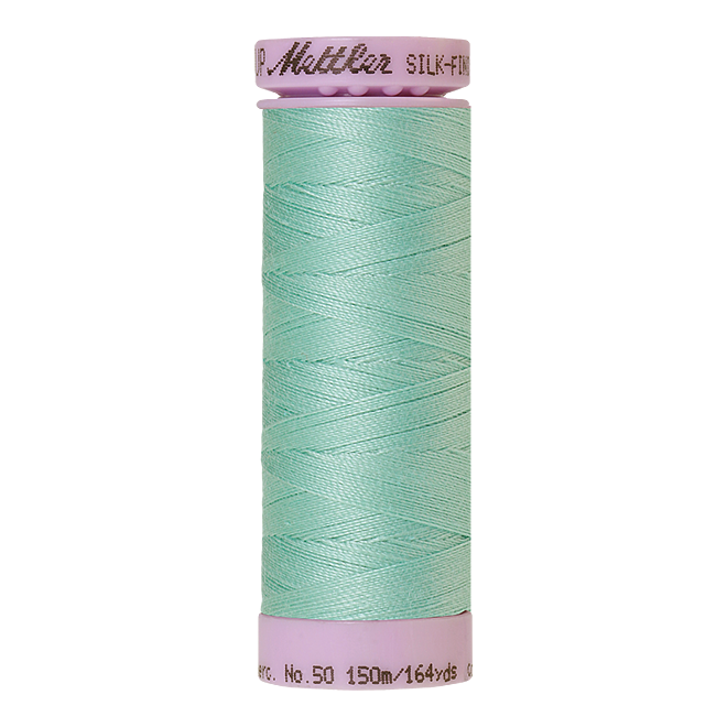 Silk-Finish Cotton 50, 150m - Silver Sage: Reines Baumwollgarn aus 100% langstapliger, ägyptischer Baumwollte von Amann Mettler