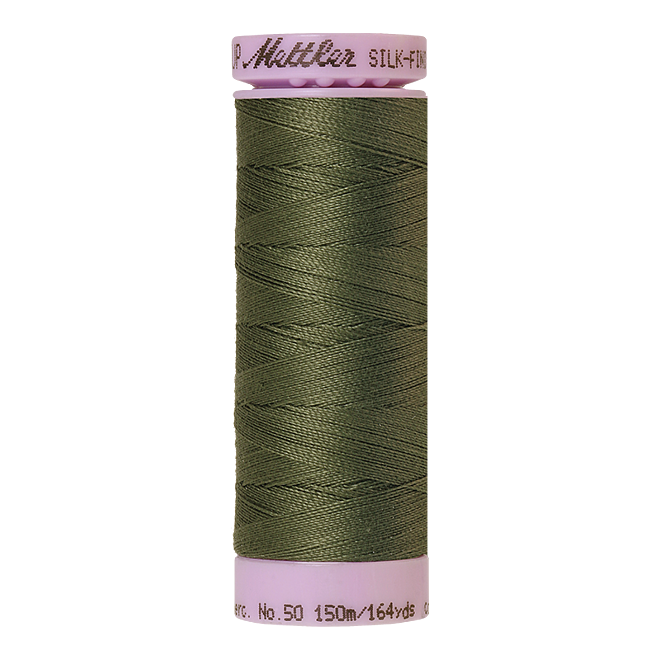 Silk-Finish Cotton 50, 150m - Burnt Olive: Reines Baumwollgarn aus 100% langstapliger, ägyptischer Baumwollte von Amann Mettler