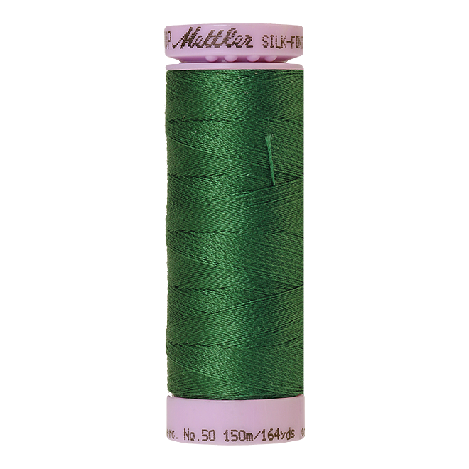 Silk-Finish Cotton 50, 150m - Bright Green: Reines Baumwollgarn aus 100% langstapliger, ägyptischer Baumwollte von Amann Mettler
