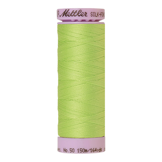 Silk-Finish Cotton 50, 150m - Bright Lime Green: Reines Baumwollgarn aus 100% langstapliger, ägyptischer Baumwollte von Amann Mettler