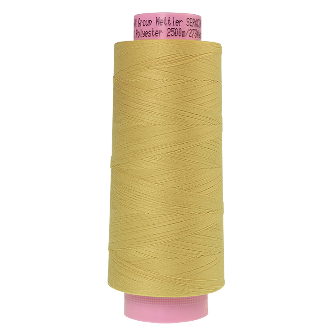 Amann Mettler Seracor in der Farbe Barewood auf der 2500m Kone. Seracor ist der Allesnäher unter den Overlock-Garnen!